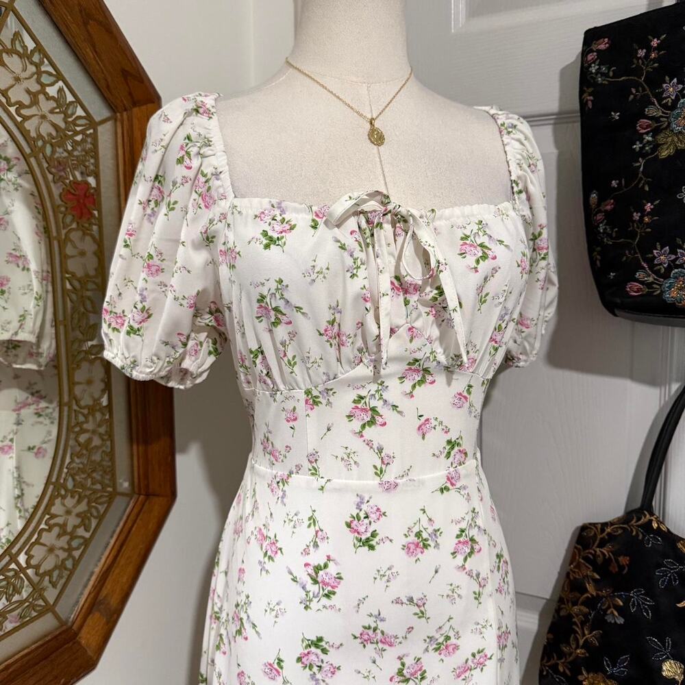 NooR White & Pink Floral Pattern Cottagecore Puff Sleeve Milkmaid Midi Dress - Picture 2 of 8